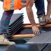 Risicovol werk in het buitenland verzekeren?